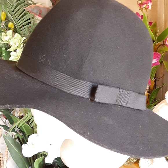 Annie Hall BRIXTON, Size 7 1/4, Wool Felt, Unformed, Banded Fedora - Picture 7 of 7